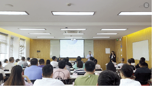 開講啦！集團董事長/CEO陳谷音走進上海交通大學講堂，為廣東海珠區(qū)石溪聯(lián)社考察團做專業(yè)招商實戰(zhàn)培訓